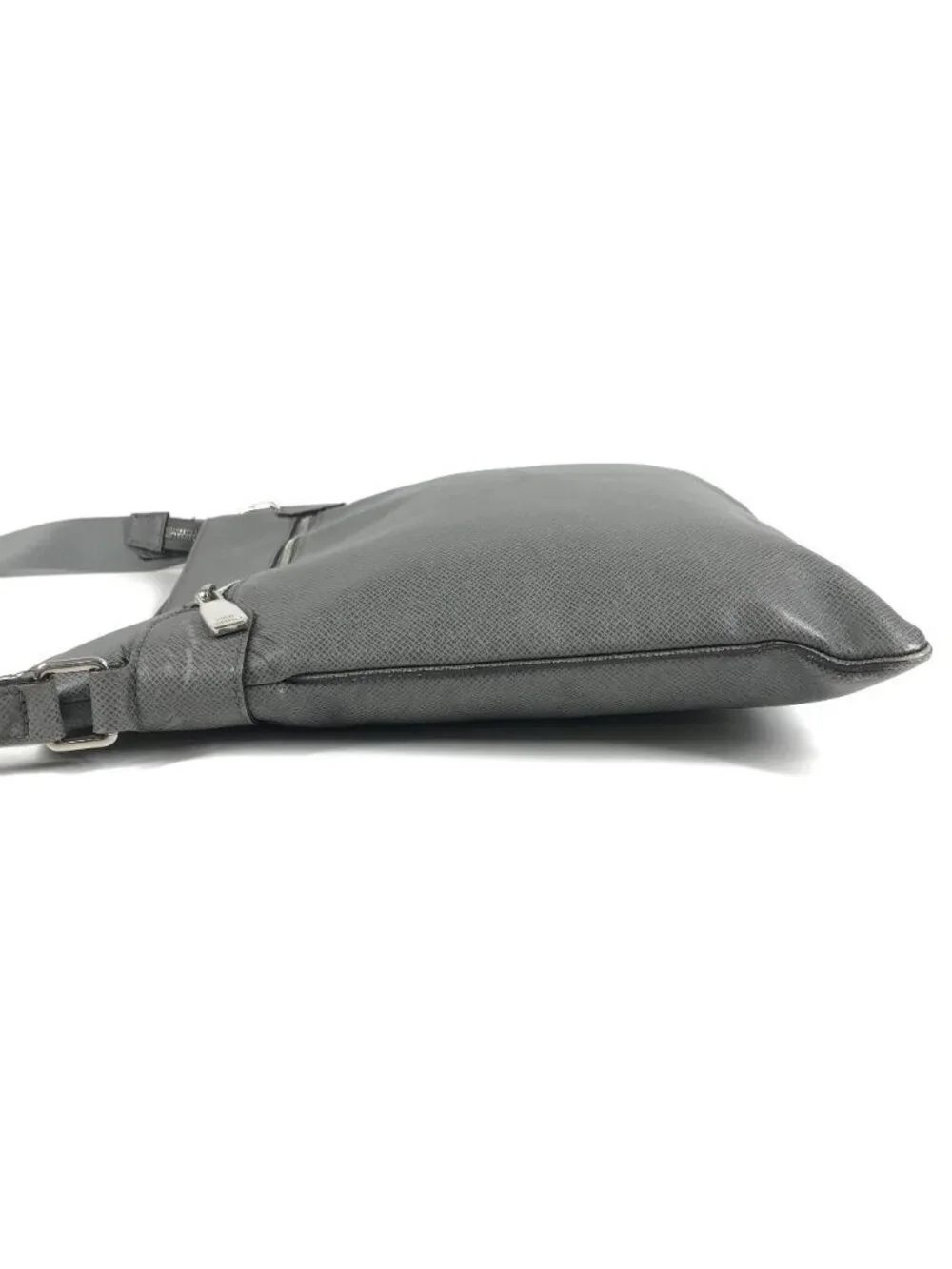 Louis Vuitton Shoulder Bag Sasha Taiga Leather Glacier Gray